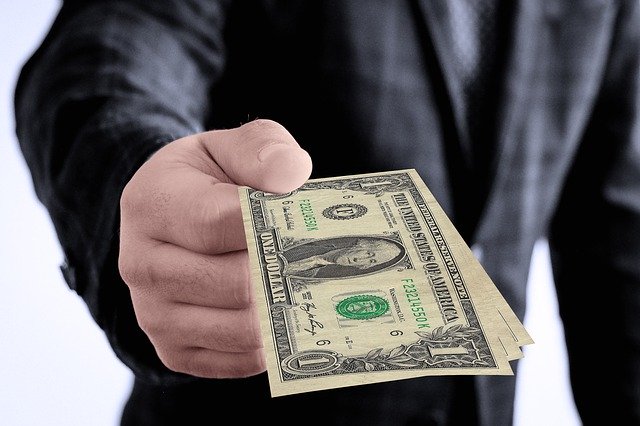 22 Classic Under The Table Jobs That Pay Fast Cash This Online World